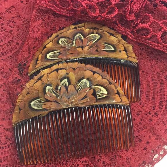 Handmade leather & feather hair clips - Picture 2 of 4